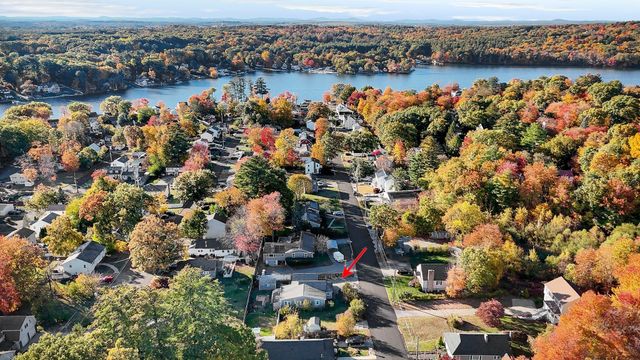 100 Hilltop Rd, Dracut, MA 01826