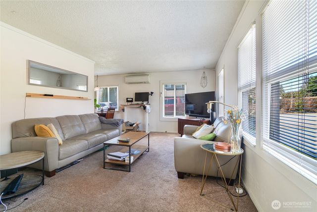 14807 50th Avenue W, Edmonds, WA 98026