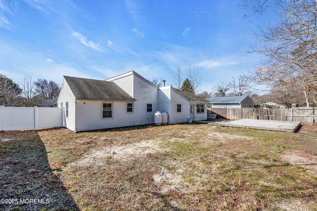 111 Buckhorn Lake Court, Little Egg Harbor, NJ 08087