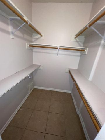 618 Dfw Drive 2, Edinburg, TX 78539