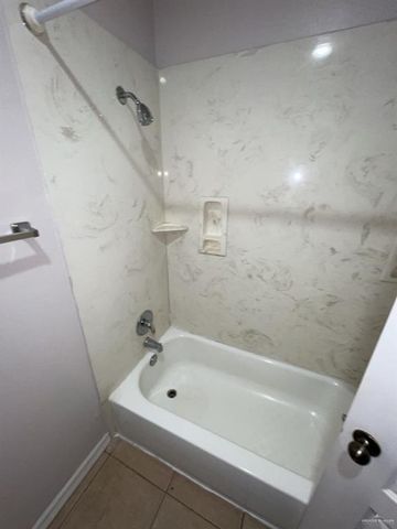 618 Dfw Drive 2, Edinburg, TX 78539