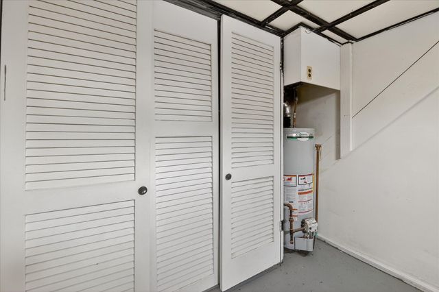 1614 Winsted Boulevard, Ann Arbor, MI 48103