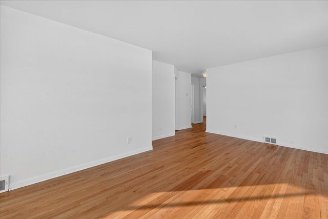 1614 Winsted Boulevard, Ann Arbor, MI 48103