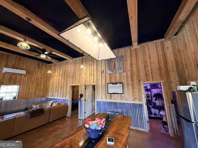 301 Beaver Dam Road, Toomsboro, GA 31090