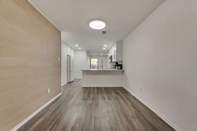 13737 Flagstone Lane, Dallas, TX 75240