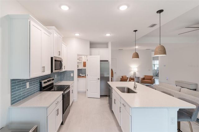 1602 SUNSET PRESERVE WAY, Port Charlotte, FL 33953