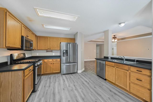 1911 Coachlamp DR, Cedar Park, TX 78613