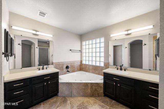 12592 Western Gull Drive, El Paso, TX 79928