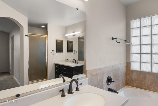 12592 Western Gull Drive, El Paso, TX 79928