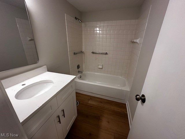 1660 Cedarwood Drive 139, Westlake, OH 44145