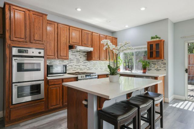 10245 Point Reyes, Stockton, CA 95209