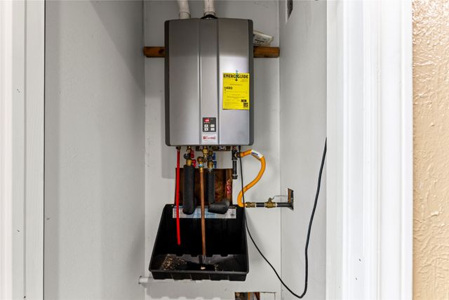 208 County Road 1080, Cooper, TX 75432