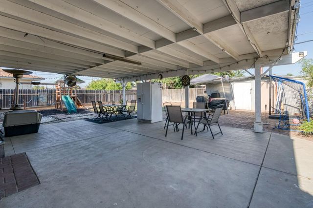 4775 E Michigan Avenue, Fresno, CA 93703