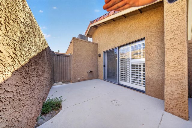 73452 Irontree Drive, Palm Desert, CA 92260
