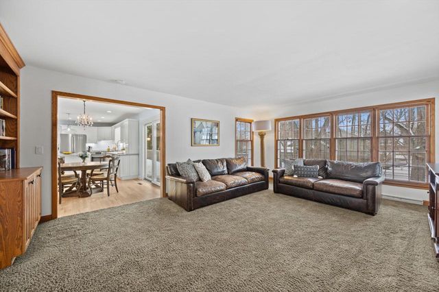 4937 W Knollwood DRIVE, Mount Pleasant, WI 53403