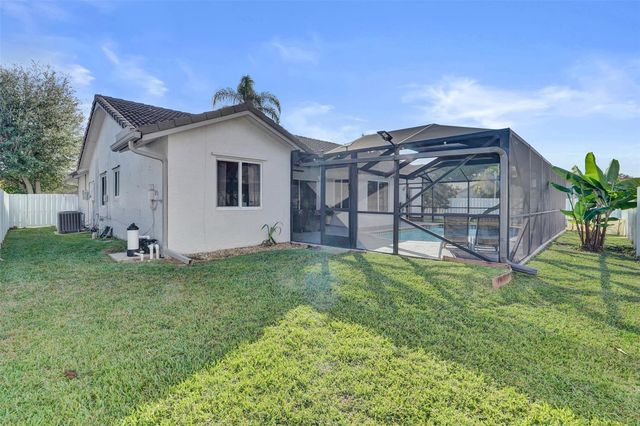 7909 NW 19th St, Margate, FL 33063