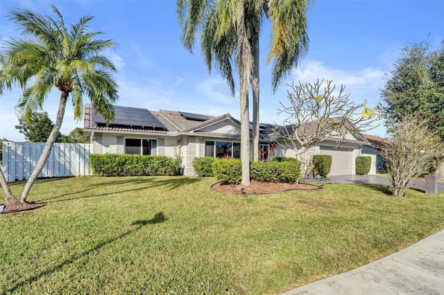 7909 NW 19th St, Margate, FL 33063