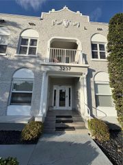 3237 SW 4th St 16, Miami, FL 33135