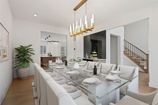 9 Wilderness Road, Nissequogue, NY 11780