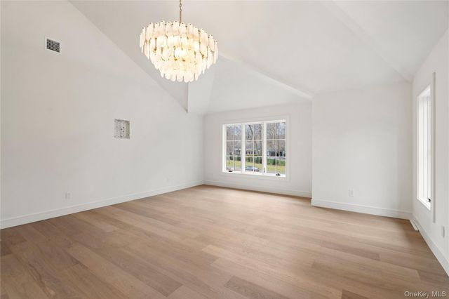 9 Wilderness Road, Nissequogue, NY 11780