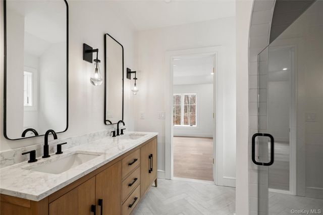 9 Wilderness Road, Nissequogue, NY 11780