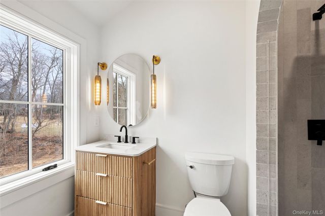 9 Wilderness Road, Nissequogue, NY 11780