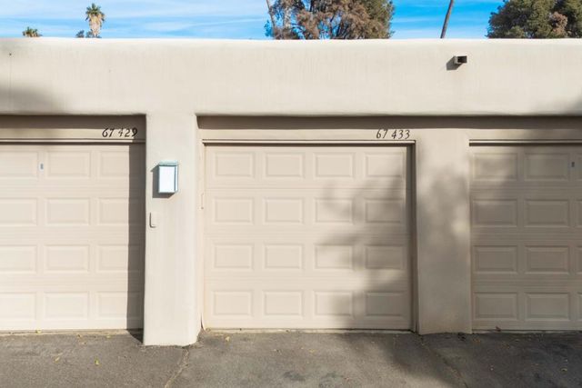 67433 N Chimayo Drive, Cathedral City, CA 92234