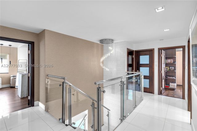 11101 NW 72nd Ter, Doral, FL 33178