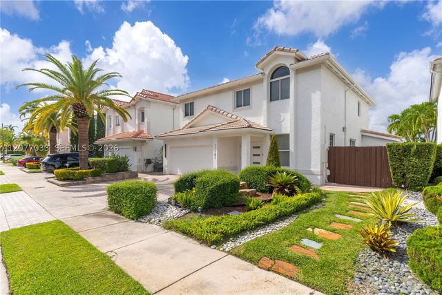 11101 NW 72nd Ter, Doral, FL 33178