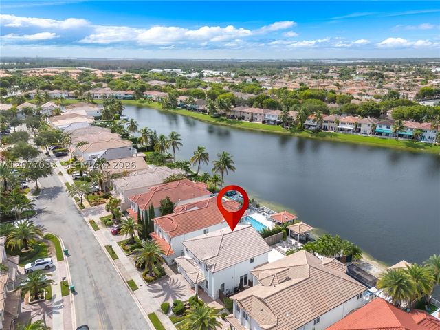 11101 NW 72nd Ter, Doral, FL 33178
