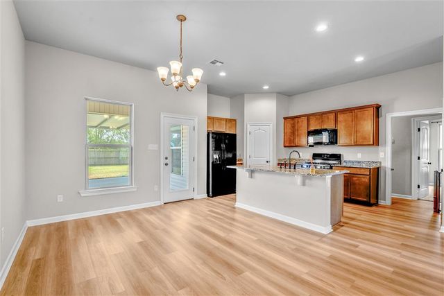 1511 Bowen Road, Lake Charles, LA 70611