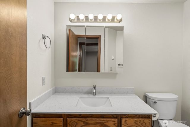 820 Monroe Avenue NE, Renton, WA 98056