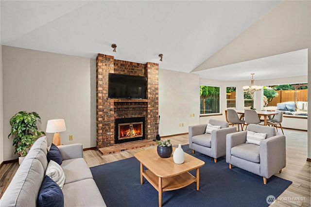 820 Monroe Avenue NE, Renton, WA 98056
