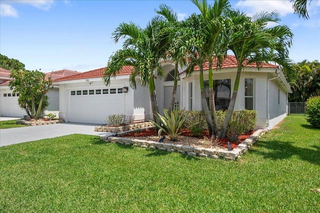 1820 S Club Drive, Wellington, FL 33414