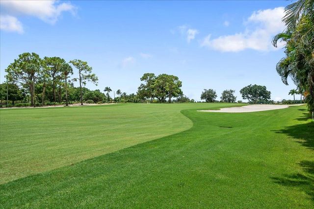 1820 S Club Drive, Wellington, FL 33414