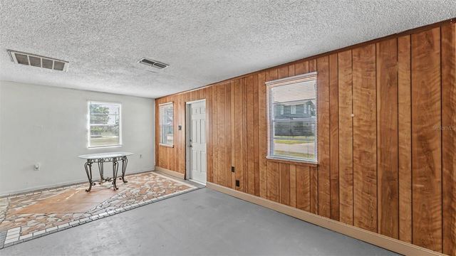 5353 7TH STREET SE, Lakeland, FL 33812