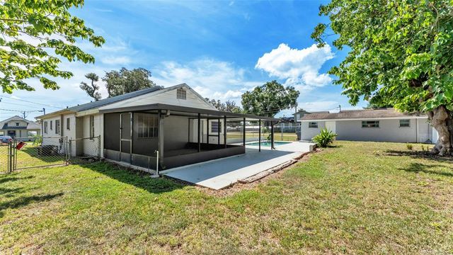 5353 7TH STREET SE, Lakeland, FL 33812