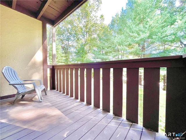 125 Warner Hill Road 128, Stratford, CT 06614