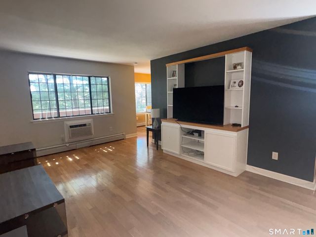 125 Warner Hill Road 128, Stratford, CT 06614