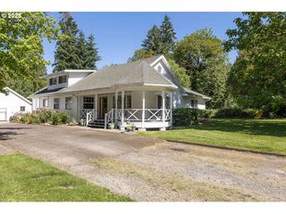 22885 S TENDRIL Ln, West Linn, OR 97068