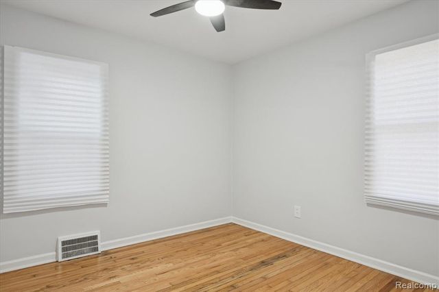 11285 Lakepointe Street, Detroit, MI 48224