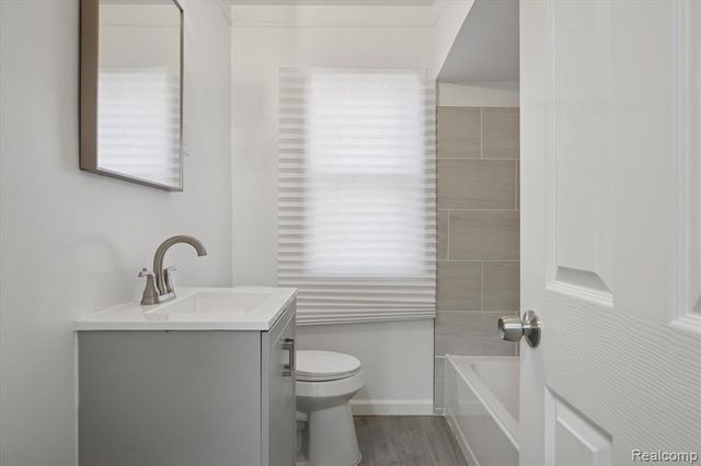 11285 Lakepointe Street, Detroit, MI 48224