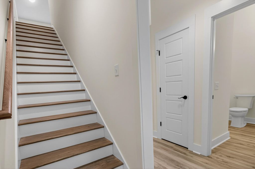 Image 20 of property listing at 102 Brightwood Drive, Huger, SC 29450