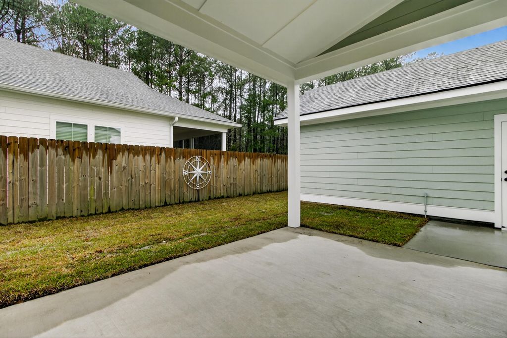 Image 28 of property listing at 102 Brightwood Drive, Huger, SC 29450