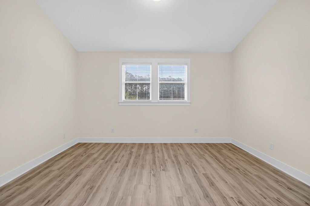 Image 32 of property listing at 102 Brightwood Drive, Huger, SC 29450