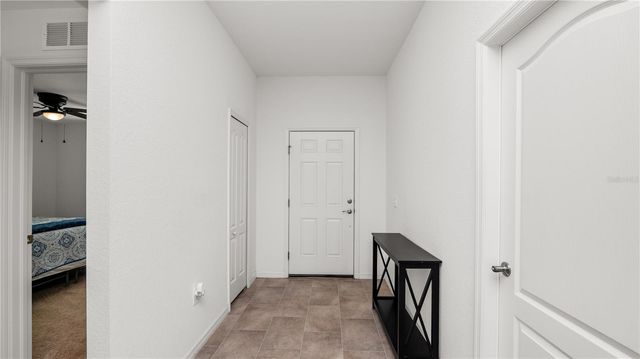 6094 EAGLE POINTE DRIVE, Lakeland, FL 33812