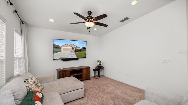 6094 EAGLE POINTE DRIVE, Lakeland, FL 33812