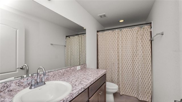 6094 EAGLE POINTE DRIVE, Lakeland, FL 33812