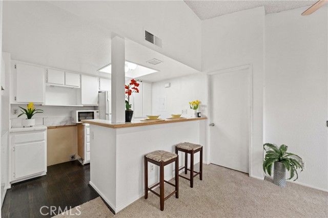 23301 La Crescenta, Mission Viejo, CA 92691