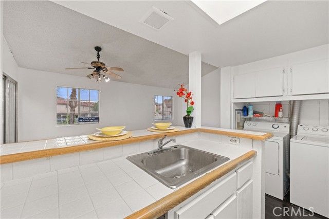 23301 La Crescenta, Mission Viejo, CA 92691